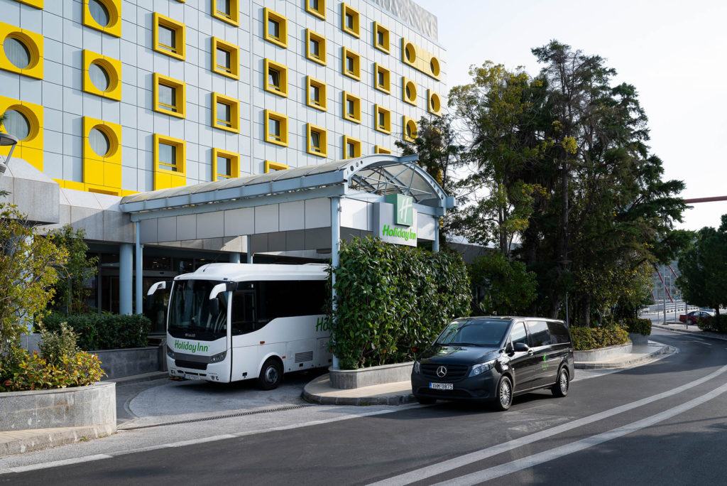 Hotel Facilities & Services