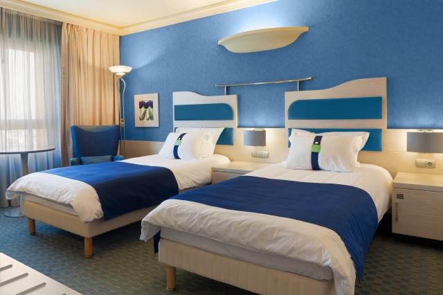 1. Standard Twin Room